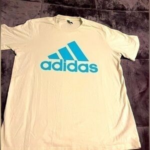 Men’s Adidas Tshirt Size Large